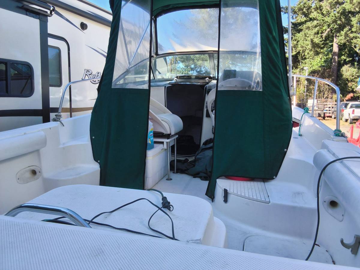 2006 Bayliner, Import USA — Foto 7 z 12