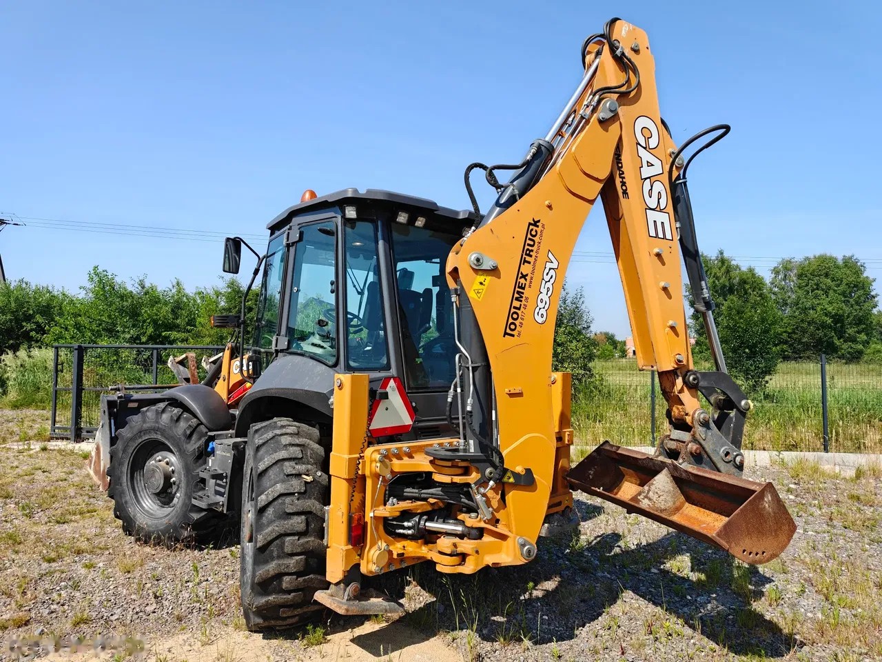 2022 Case 695SV, 1.317 mth, Import Auf Lager in der EU — Foto 2 z 24