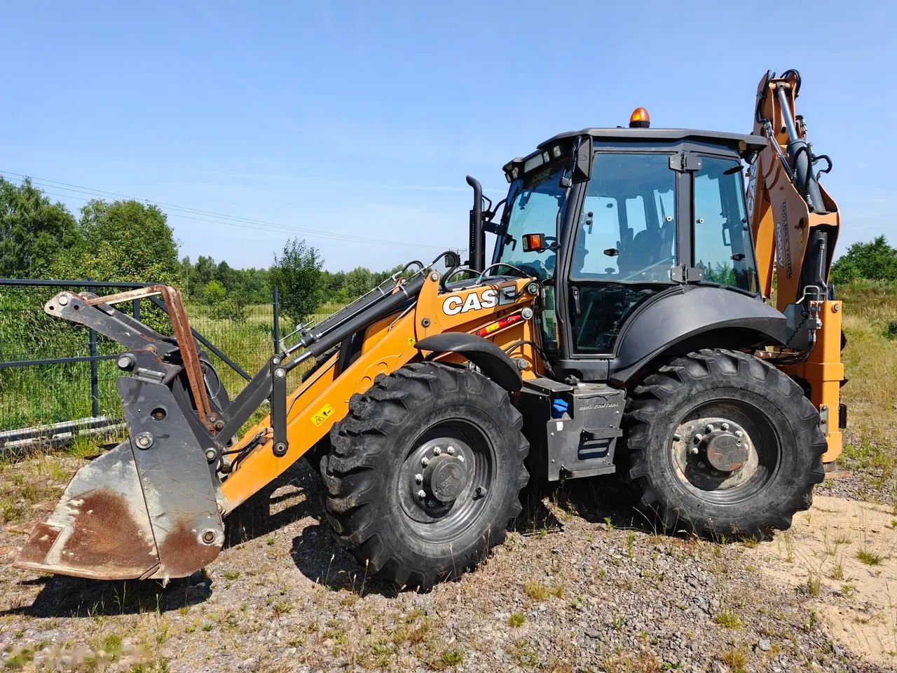 2022 Case 695SV, 1.317 mth, Import Auf Lager in der EU — Foto 3 z 24