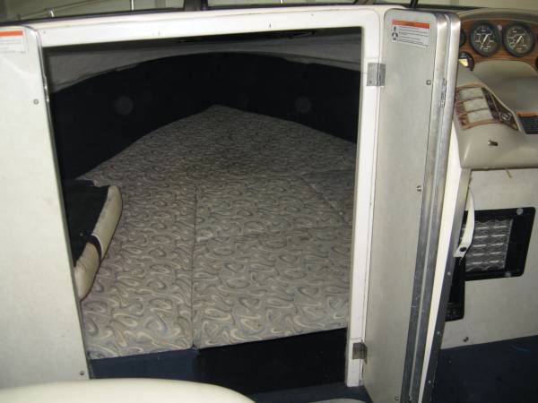 Bayliner, Import USA — Foto 6 z 7