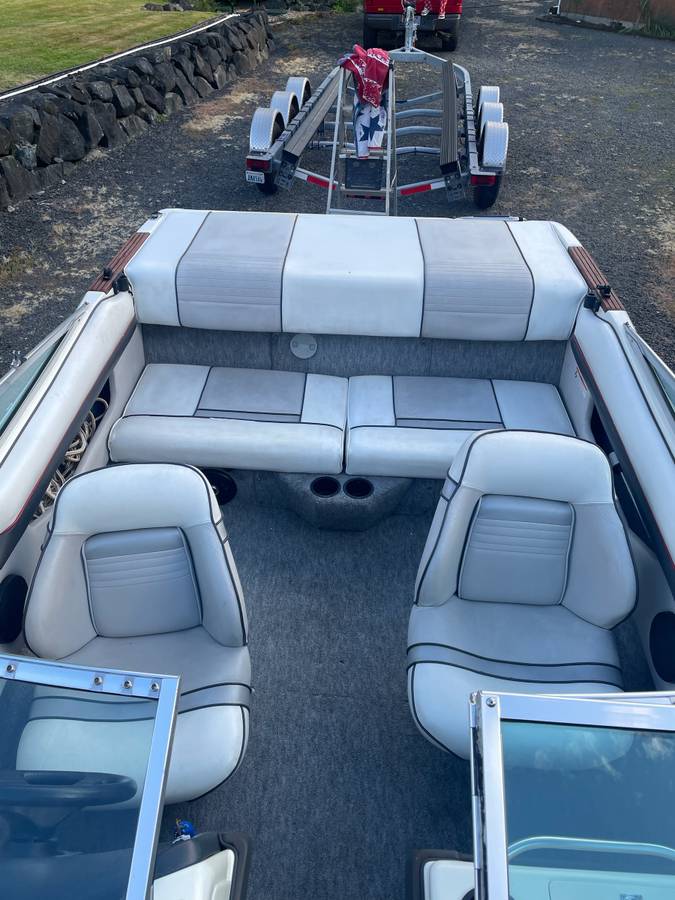 1992 Sea Ray, Import USA — Foto 5 z 8