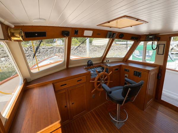 Boston Whaler, Import USA — Foto 11 z 12
