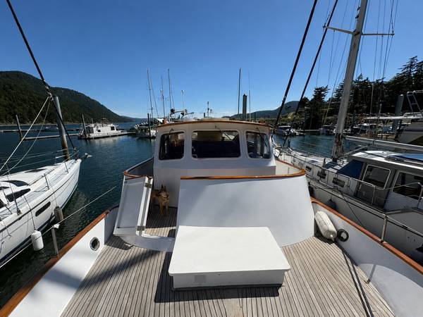 Boston Whaler, Import USA — Foto 4 z 12