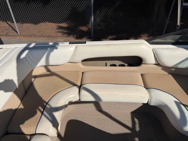 1999 Malibu, Import USA — Foto 7 z 12