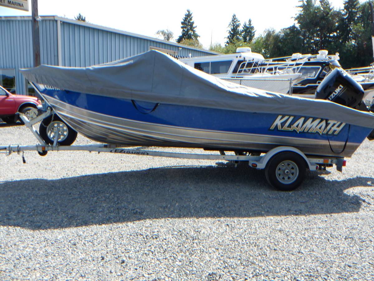 Tracker, Import USA — Foto 2 z 12