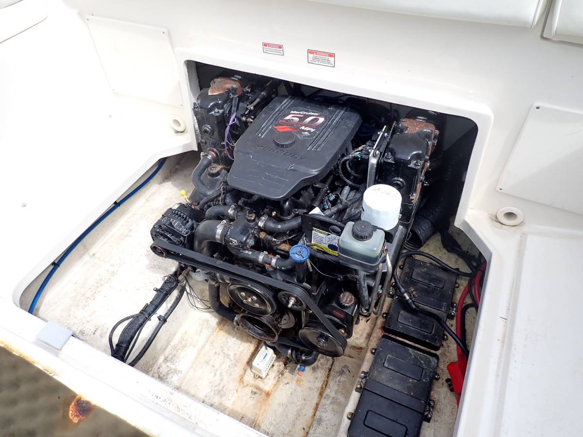 2002 Sea Ray, Import USA — Foto 3 z 12