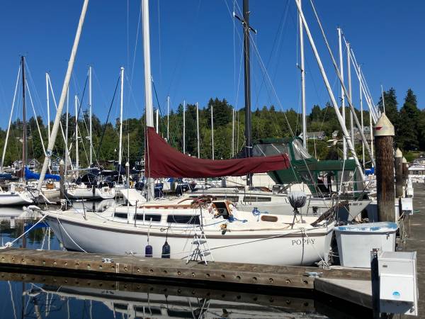 Catalina, Import USA — Foto 1