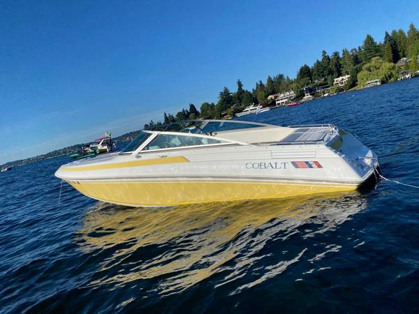 Cobalt, Import USA — Foto 4 z 12