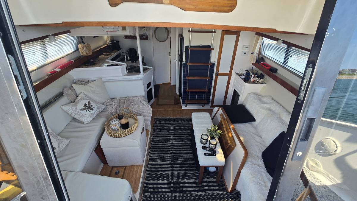 1988 Sea Ray, Import USA — Foto 5 z 9
