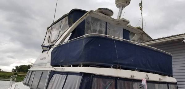1989 Bayliner, Import USA — Foto 1
