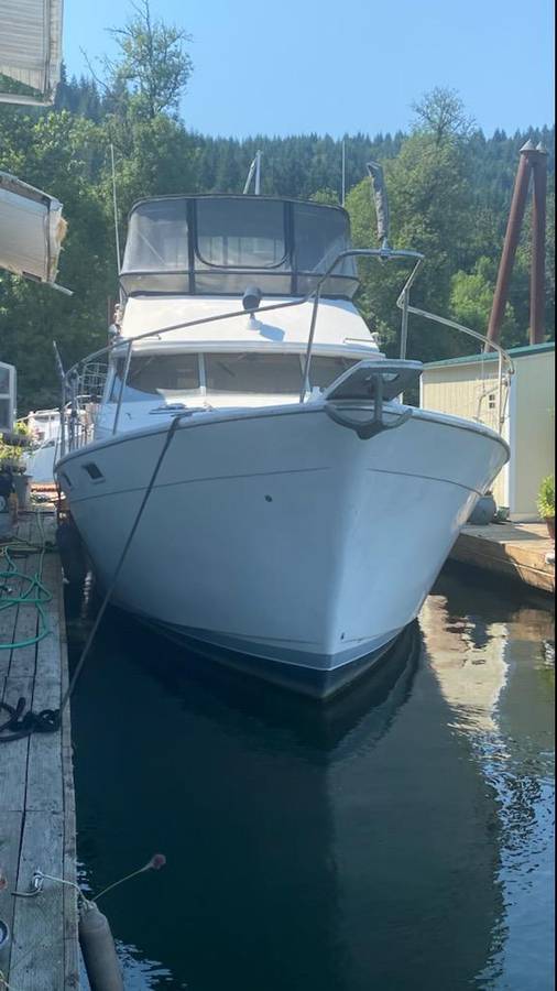 1989 Bayliner, Import USA — Foto 2 z 11