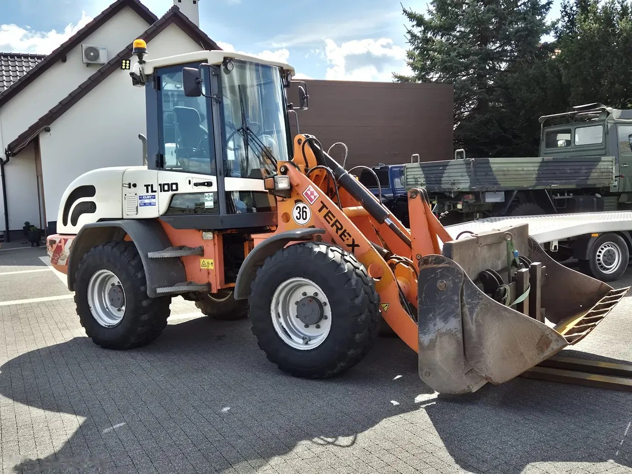 2007 Terex TL100, 7.000 mth, Import Auf Lager in der EU — Foto 1 | AMECAR 2007 Terex TL100, 7.000 mth, Import Auf Lager in der EU — Foto 1
