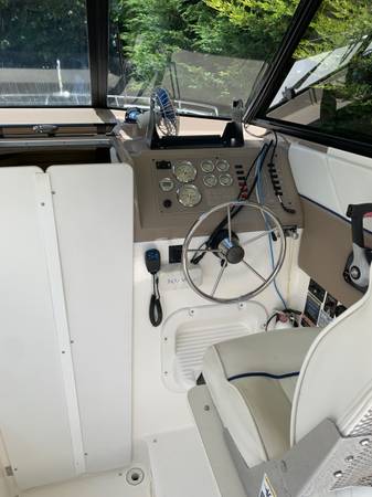 2005 Bayliner, Import USA — Foto 8 z 12