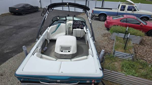 1996, Import USA — Foto 6 z 12
