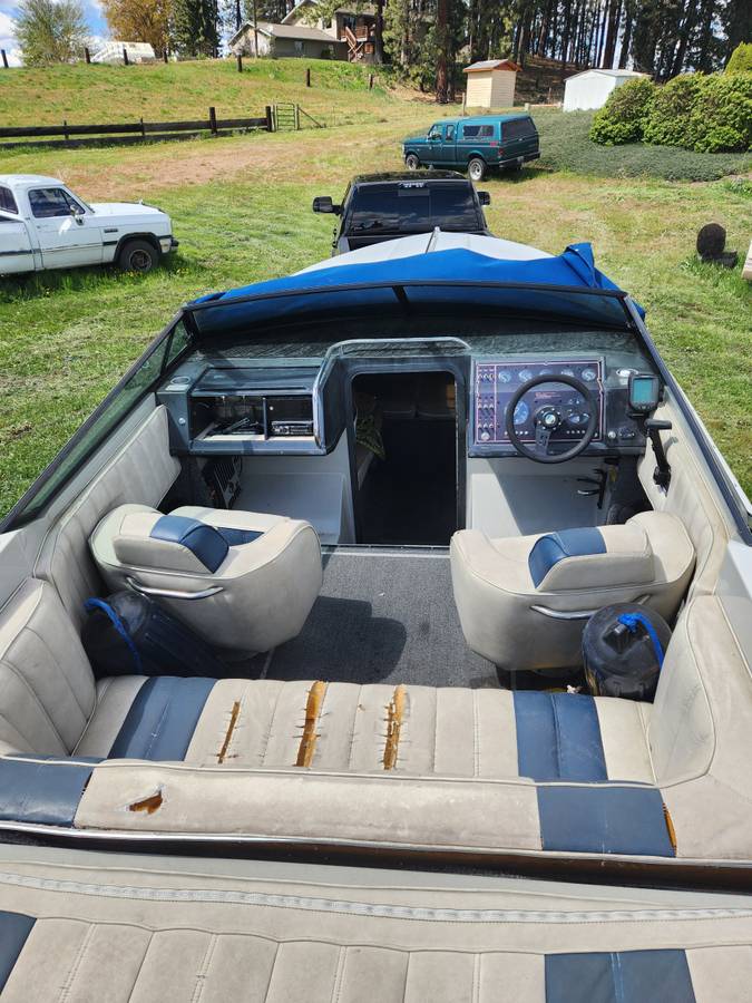 1988 Cobalt, Import USA — Foto 10 z 10