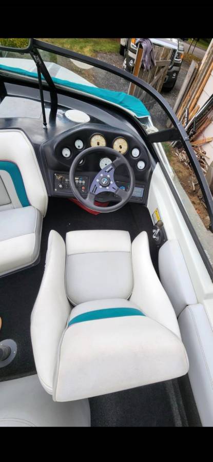 1995 Tige, Import USA — Foto 5 z 12