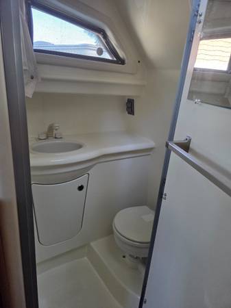 2007 Bayliner, Import USA — Foto 6 z 12