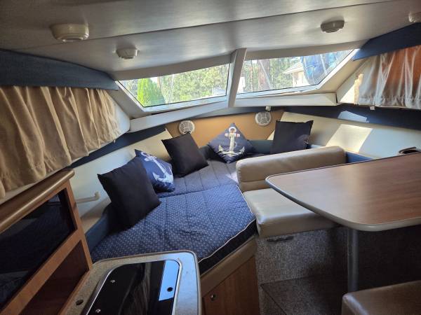 2007 Bayliner, Import USA — Foto 7 z 12