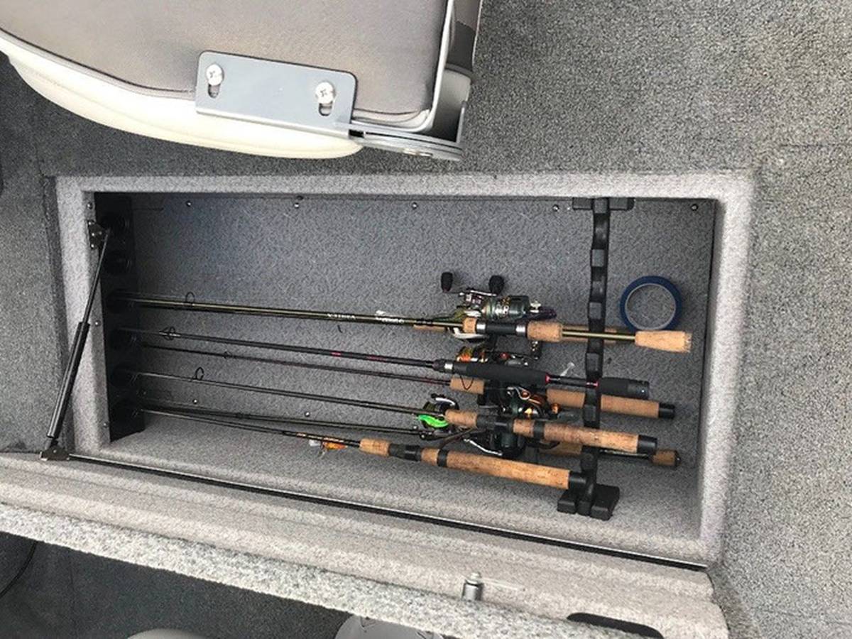 2016 Crestliner, Import USA — Foto 5 z 5
