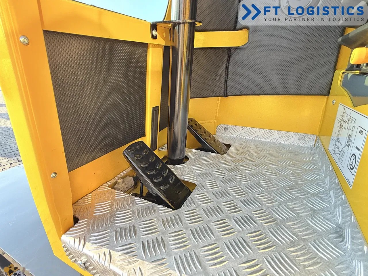 2018 Combilift WÓZEK, 3.687 mth, Import Auf Lager in der EU — Foto 11 z 24