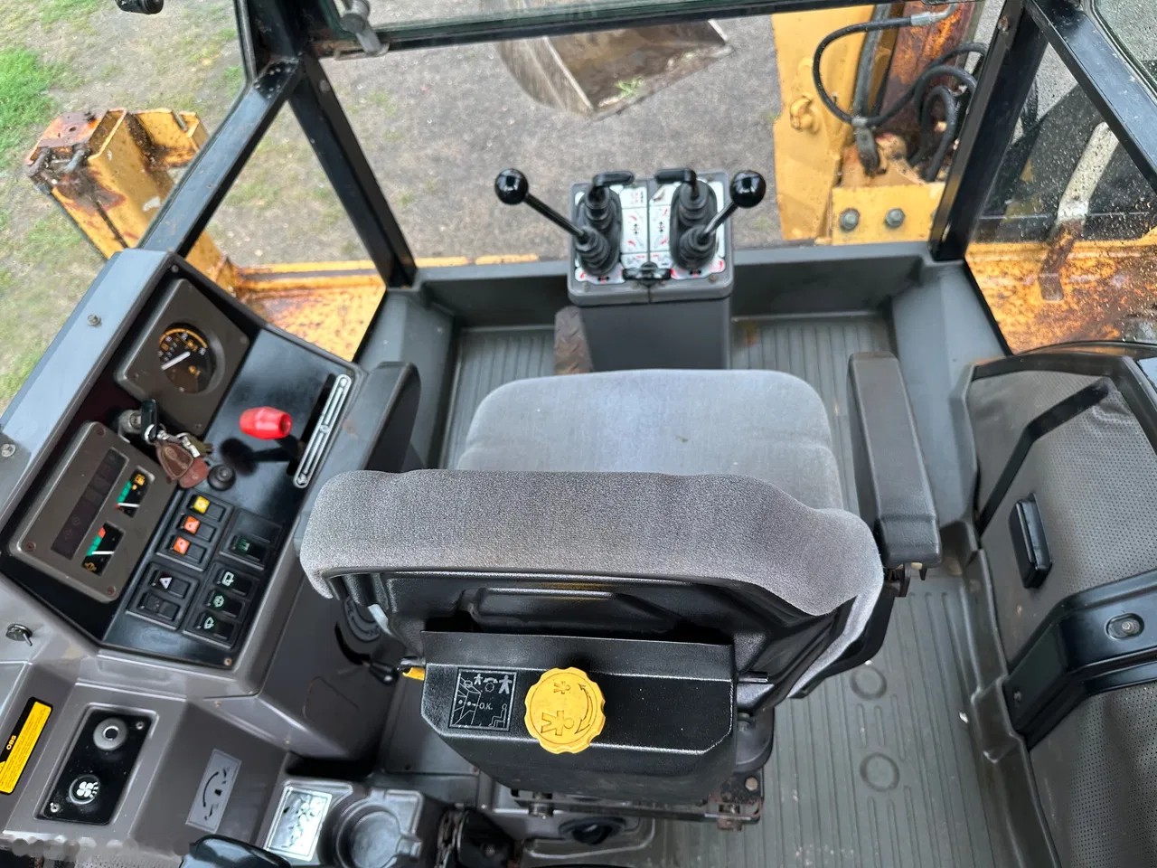 1994 Ford 675D, 8.372 mth, Import Auf Lager in der EU — Foto 6 z 12
