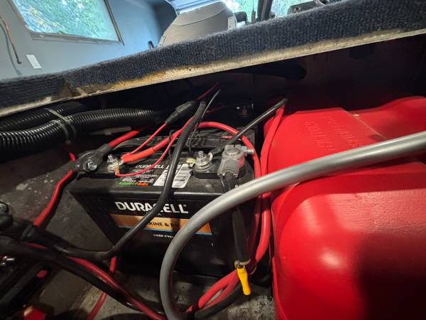 1986 Tracker, Import USA — Foto 11 z 12