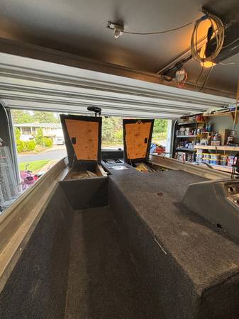 1986 Tracker, Import USA — Foto 6 z 12