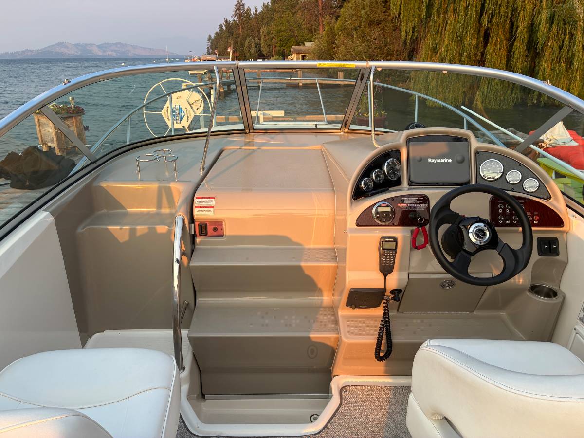 2008 Sea Ray, Import USA — Foto 11 z 12