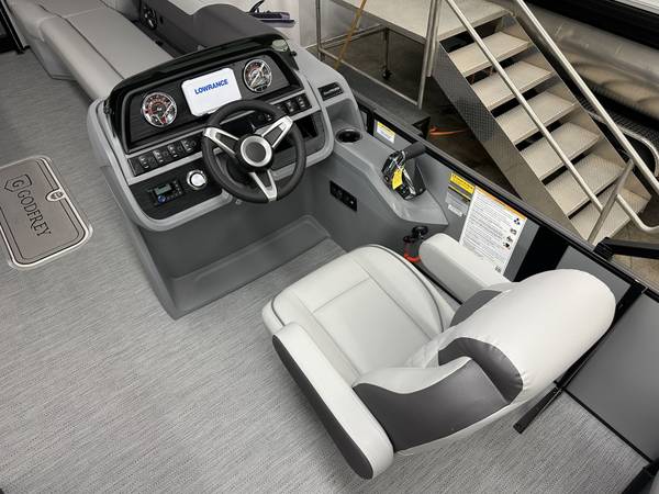 2026, Import USA — Foto 6 z 10