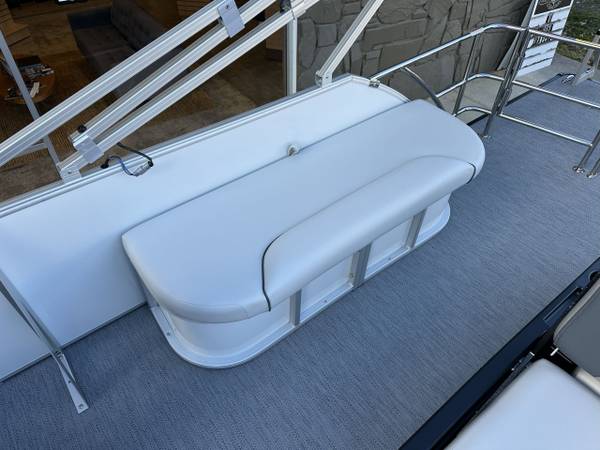 2026, Import USA — Foto 10 z 12