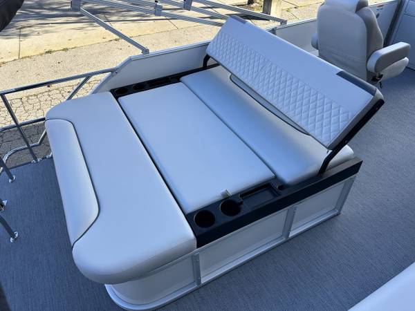 2026, Import USA — Foto 11 z 12