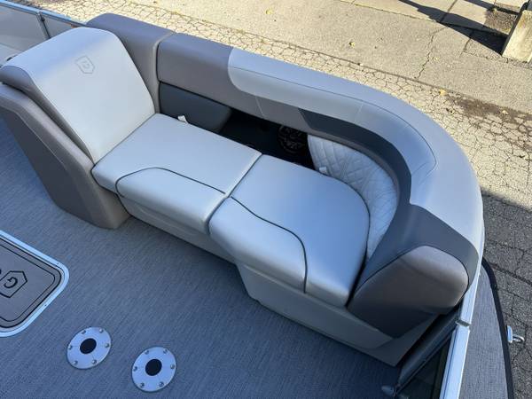 2026, Import USA — Foto 7 z 12