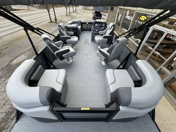 2026, Import USA — Foto 2 z 10