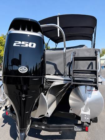 2026 Sea-Doo, Import USA — Foto 3 z 10