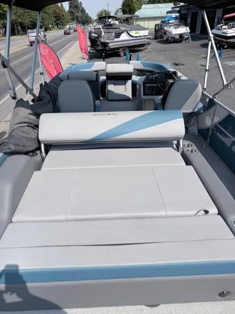 2026 Sea-Doo, Import USA — Foto 8 z 10