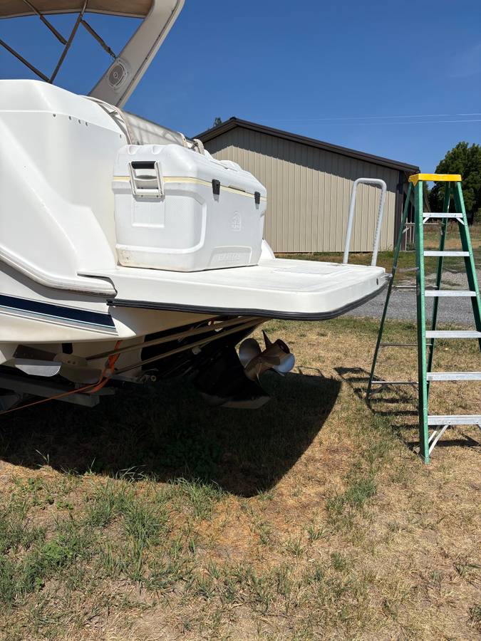 1998 Bayliner, Import USA — Foto 2 z 10