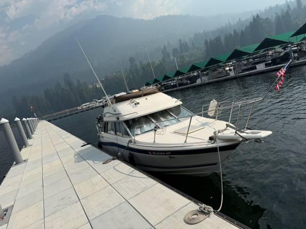 1983 Bayliner, Import USA — Foto 10 z 12