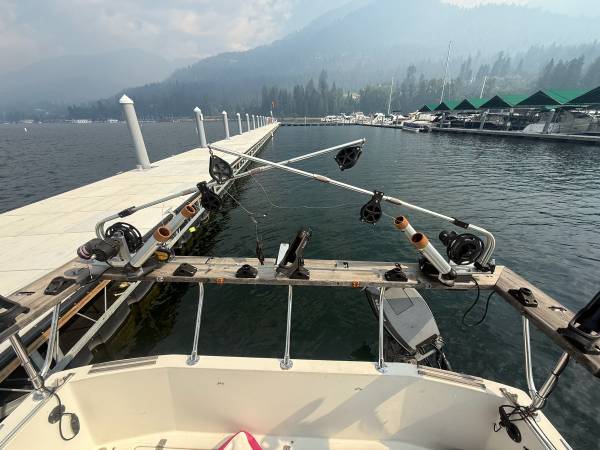 1983 Bayliner, Import USA — Foto 12 z 12