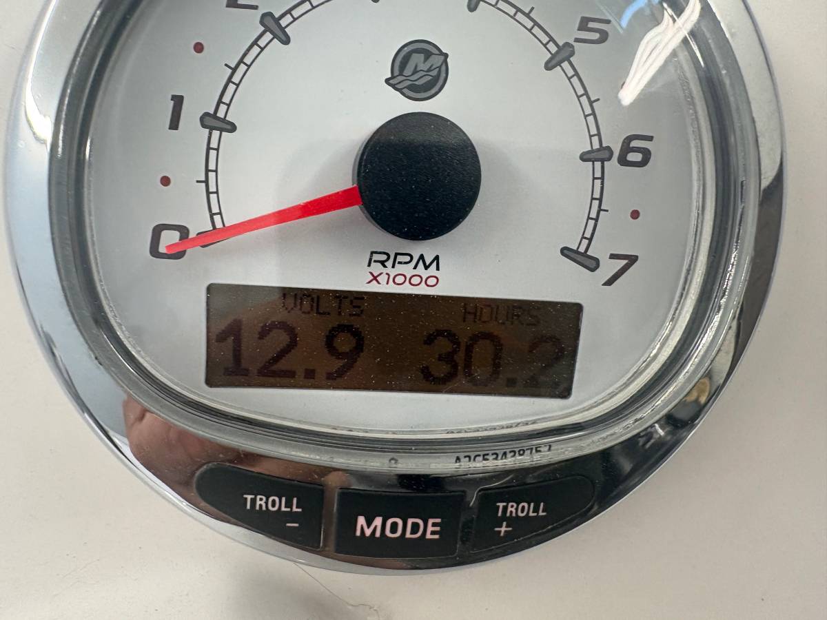 2022 Nitro, Import USA — Foto 8 z 12