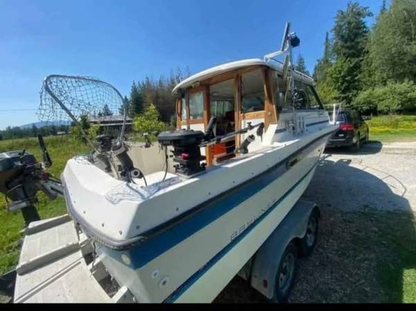 1988 Bayliner, Import USA — Foto 2 z 9
