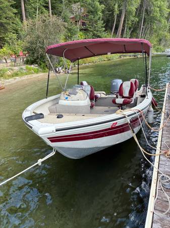 18' Lowe & 80 hp Yamaha, Import USA — Foto 2 z 2