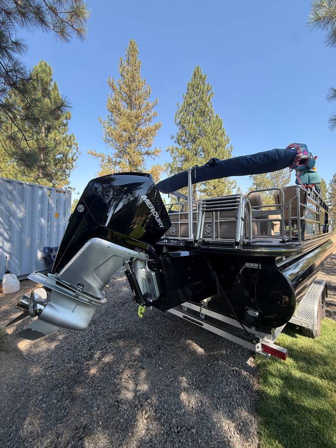 2023 Ranger, Import USA — Foto 6 z 12