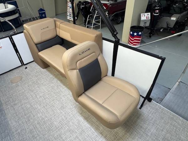 2026 Lowe, Import USA — Foto 9 z 12