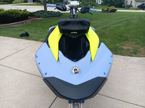 2024 Sea-Doo, Import USA — Foto 2 z 5