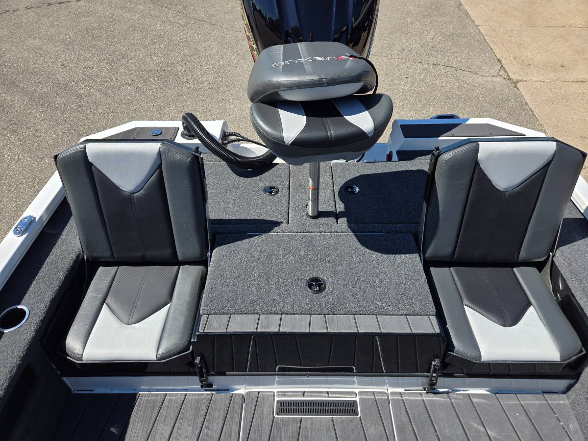 2026, Import USA — Foto 8 z 10