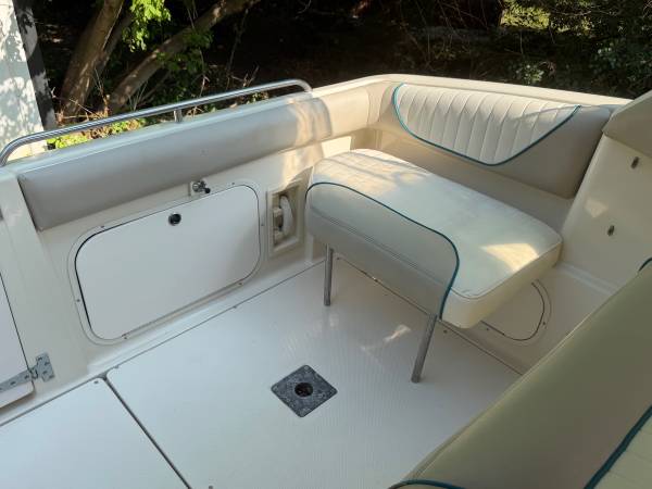 Bayliner, Import USA — Foto 11 z 12