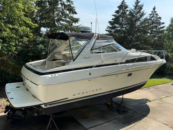 Bayliner, Import USA — Foto 2 z 12