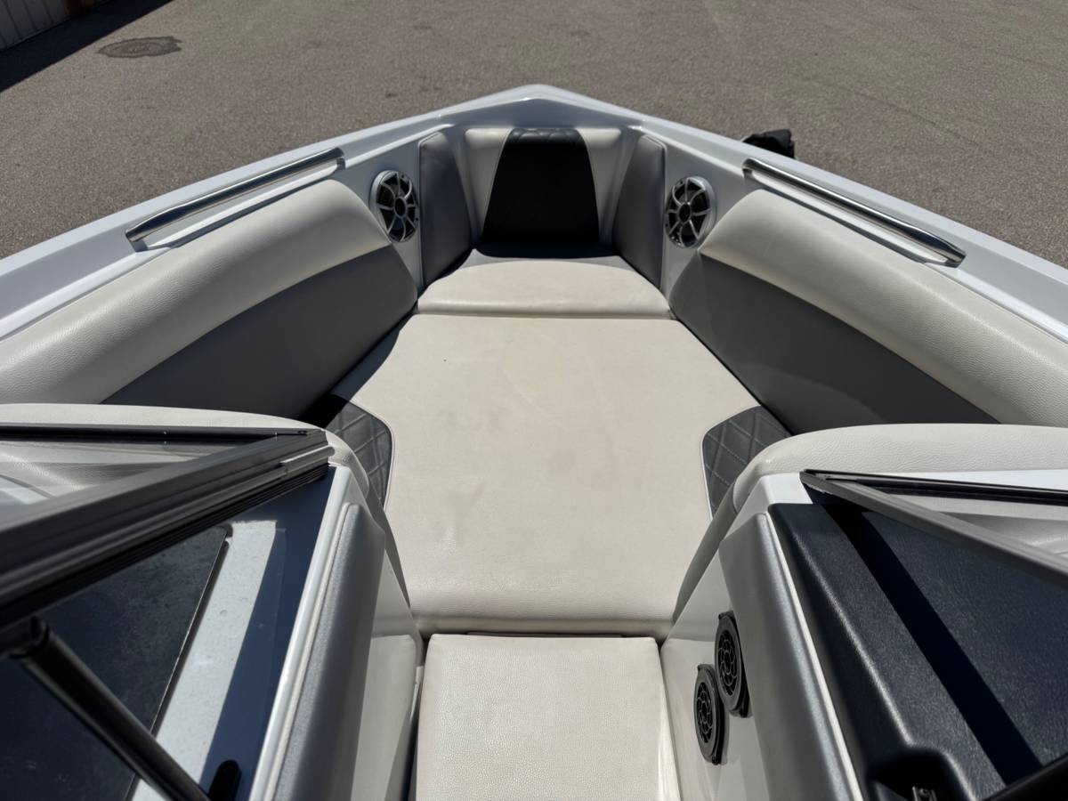 Tige, Import USA — Foto 5 z 8