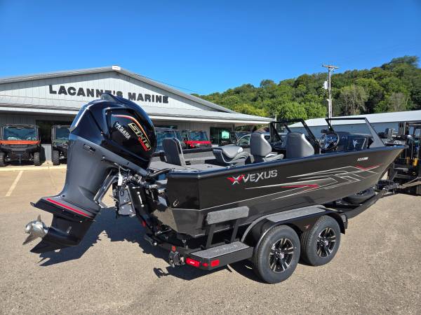2027, Import USA — Foto 3 z 12