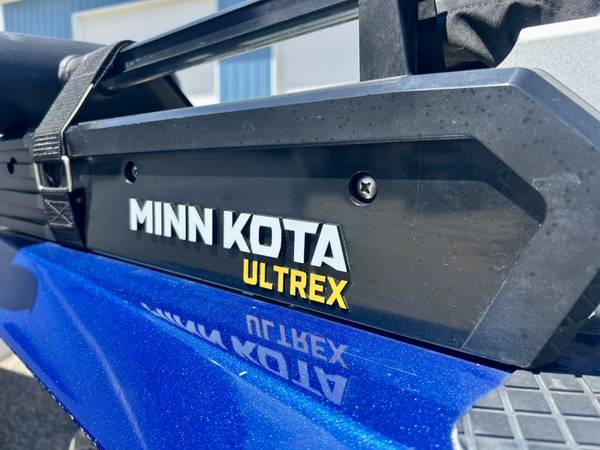 2017 Tracker, Import USA — Foto 10 z 12